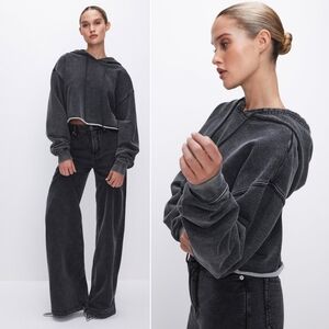 GOOD AMERICAN // jeanius raw cropped hoodie sweatshirt pullover washed black